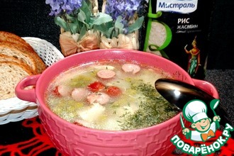 Рисовый суп с горошком и сосисками