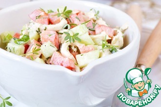 Салат с куриной грудкой и овощами