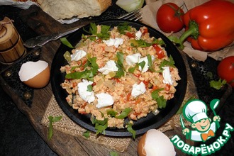 Турецкая яичница с овощами