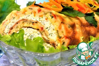 Блинный рулет с овощами и творогом