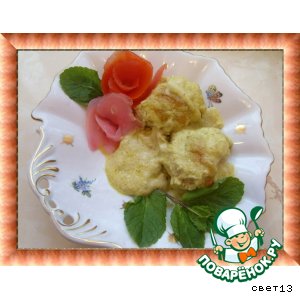 Рыбные котлеты, запеченные под нежным соусом