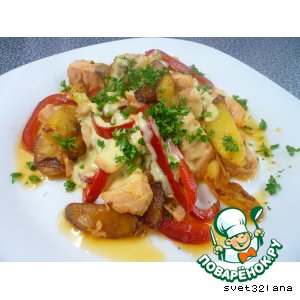 Жареный лосось с картофелем