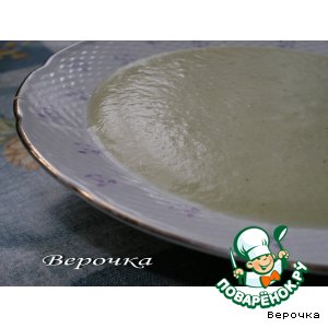 Суп-пюре из брокколи и цветной капусты на курином бульоне