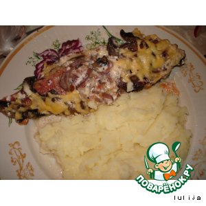 Барабулька, запеченная с грибами