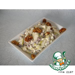Салат из яблок с грецкими орехами