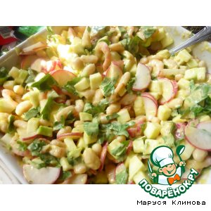 Салат с цуккини и белой фасолью