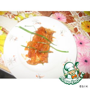 Рыбка под овощным маринадом