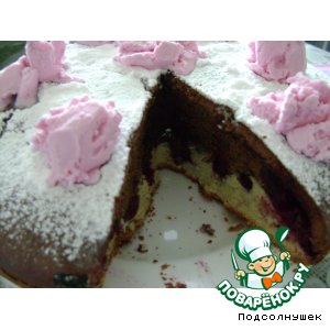 Кекс с маком и вишней