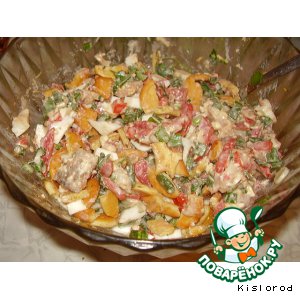 Салат с копченой сайрой