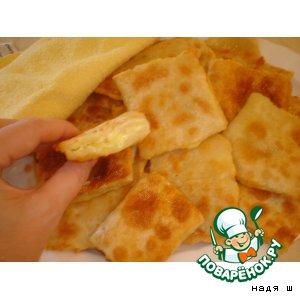 Лепешки с брынзой