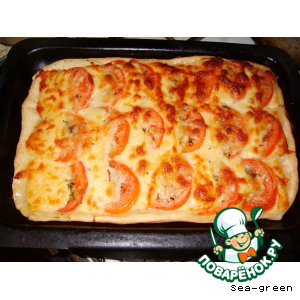 Пирог с сыром и помидорами