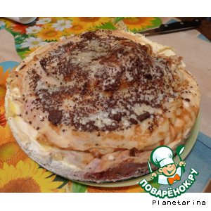Торт "Блинная гора с яблоками и творожным кремом"