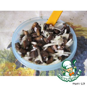 Шампиньоны маринованные