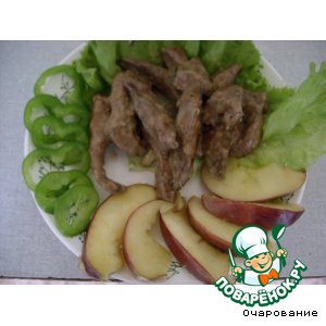 Печень жареная с яблоками