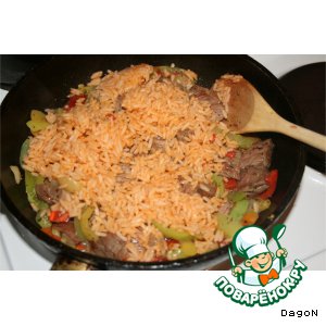 Мясо с рисом и овощами