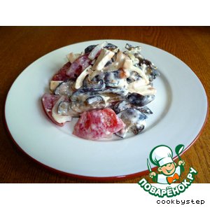 Салат с баклажанами, томатами и сыром