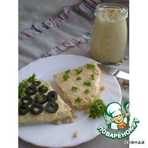 Паштет из куриного филе с тыквой и кедровыми орешками