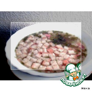 Суп с горохом, беконом и сухариками