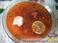 Быстрая солянка с копченостями и картофелем