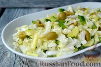 Салат с пекинской капустой и оливками