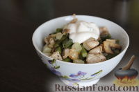 Салат "Второе" с курицей и стручковой фасолью