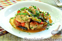 Курица, тушенная с овощами