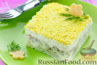 Слоёный салат с копчёной курицей