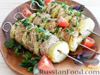 Кабачки с мясными шариками на шпажках (в духовке)