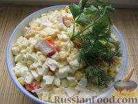 Салат крабовый с ананасами