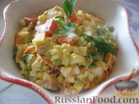 Салат "Пестренький" со свининой, овощами, сыром