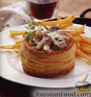 Волованы с мясом и грибами